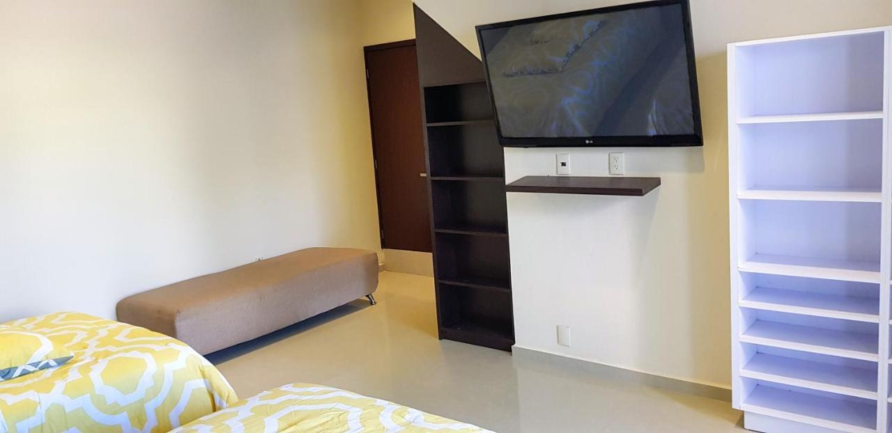 Suites Lagunas Colima Extérieur photo