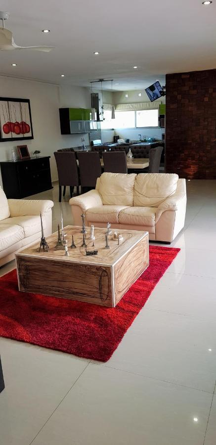 Suites Lagunas Colima Extérieur photo